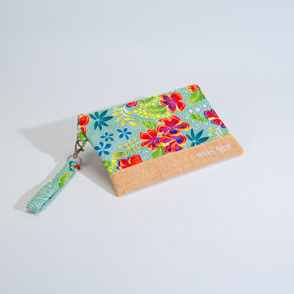 Pouch With Zip 001