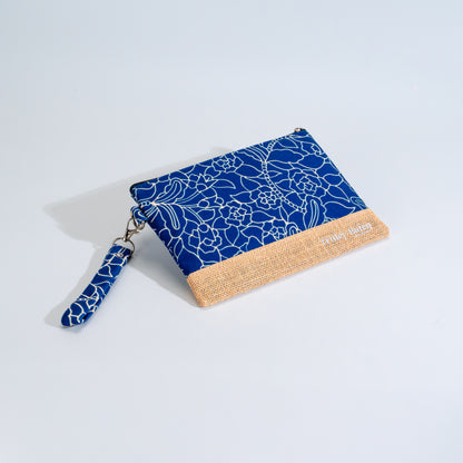 Pouch With Zip 001