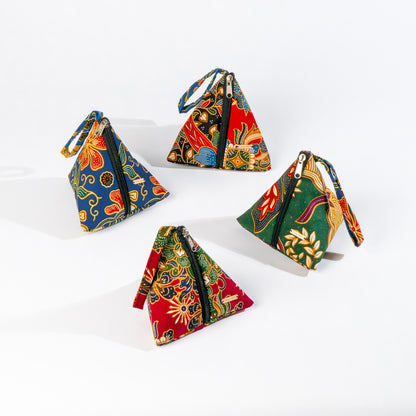 Pyramid Pouch 001